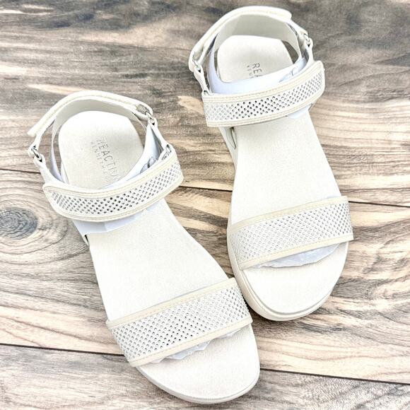 NIB Kenneth Cole Reaction 9M Halsey Hook Loop Rhinestone Platform Sandal Ecru - Picture 2 of 12